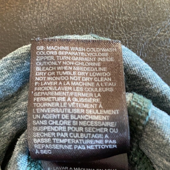 The North Face Motivation Crop Leggings, Size Small - Picture 7 of 8